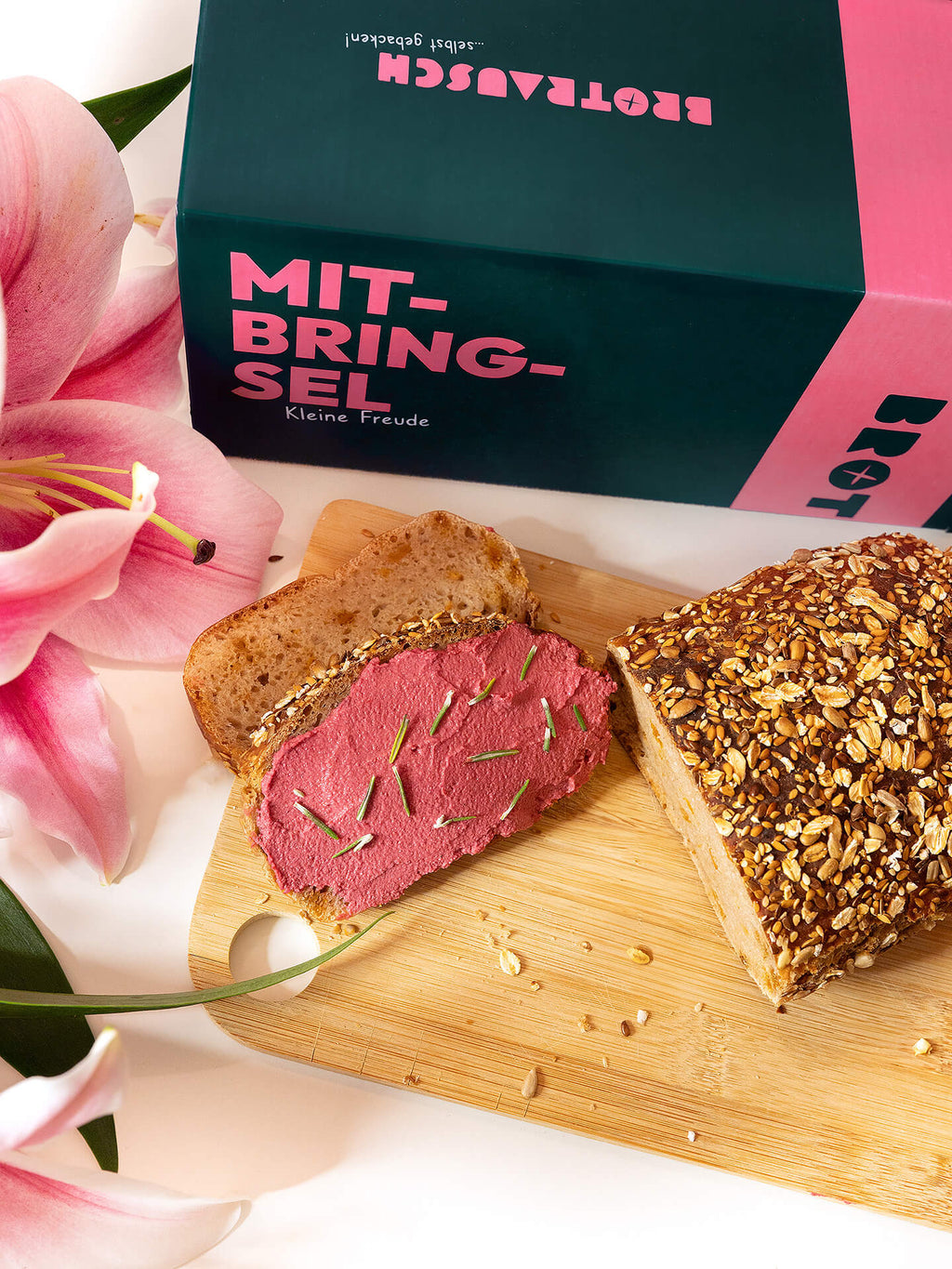 Mitbringsel Geschenkbox S mit 1x Brotbackmischung (Feines Urkorn)