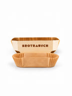 Holzbackform kurz von Brotrausch mit Backpapier